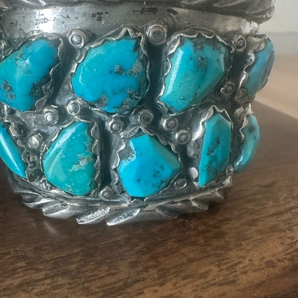 Exquisite Old Turquoise Treasure Cuff 30%Off !! - Picture 10 of 13